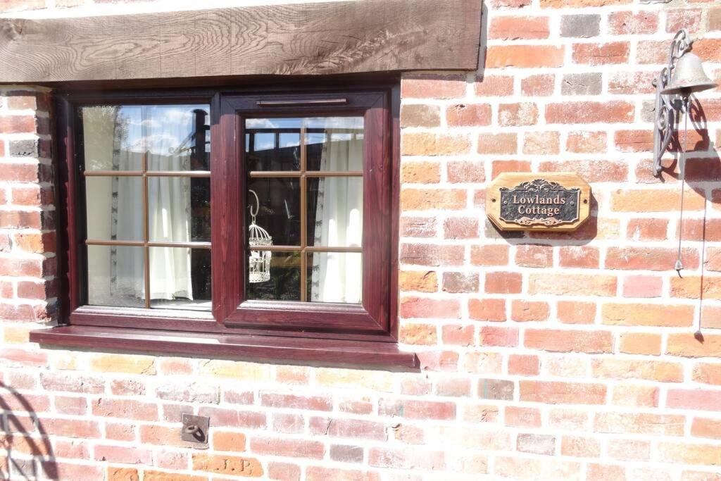 Lowlands Cottage Beccles Exterior photo